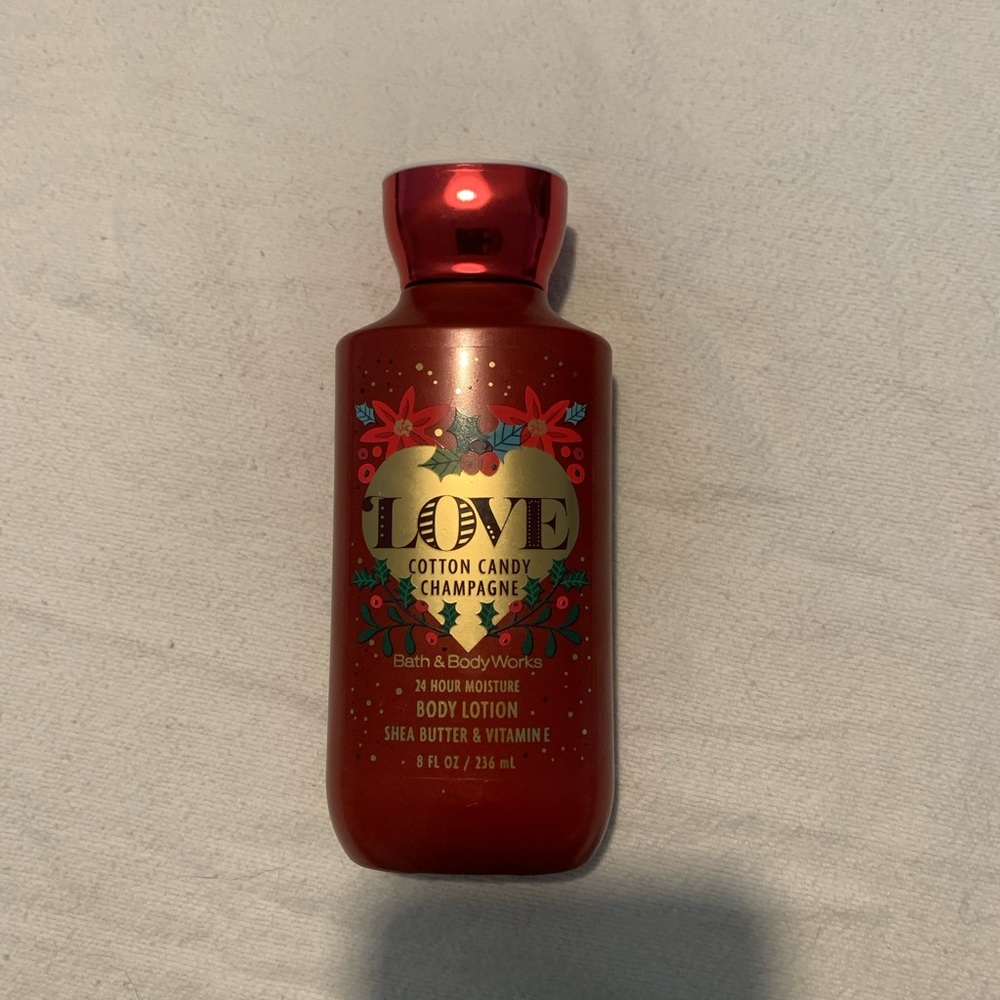 Cotton candy and champagne lotion bath and body works